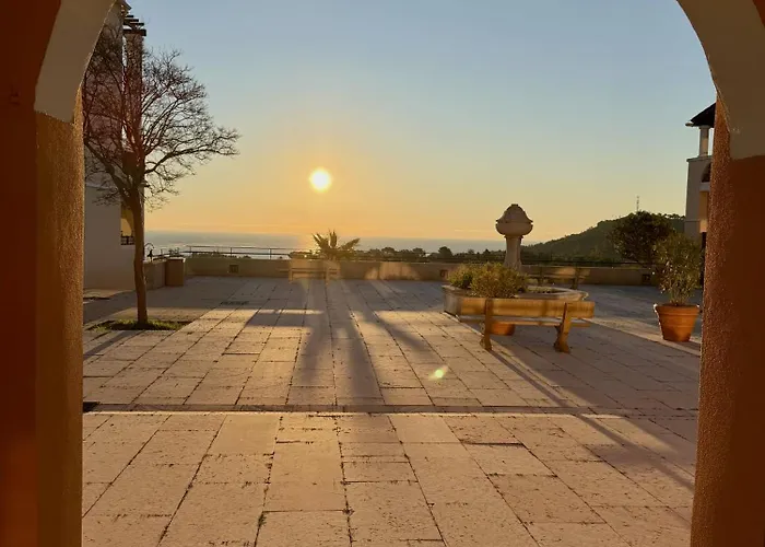 Magnifique Vue - 2 Pieces Climatise Avec Terrasse A Cap Esterel * Сен-Рафаэль