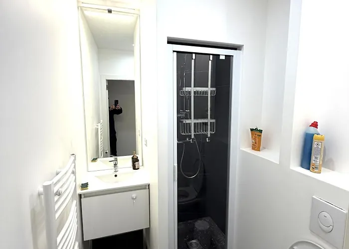 Magnifique Vue - 2 Pieces Climatise Avec Terrasse A Cap Esterel *