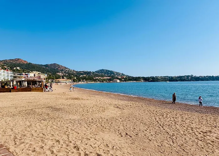 Magnifique Vue - 2 Pieces Climatise Avec Terrasse A Cap Esterel