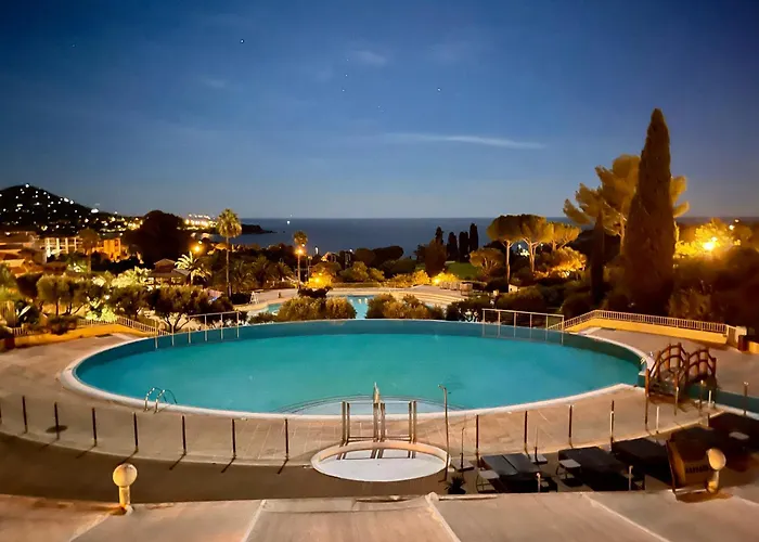 Magnifique Vue - 2 Pieces Climatise Avec Terrasse A Cap Esterel Apartment *